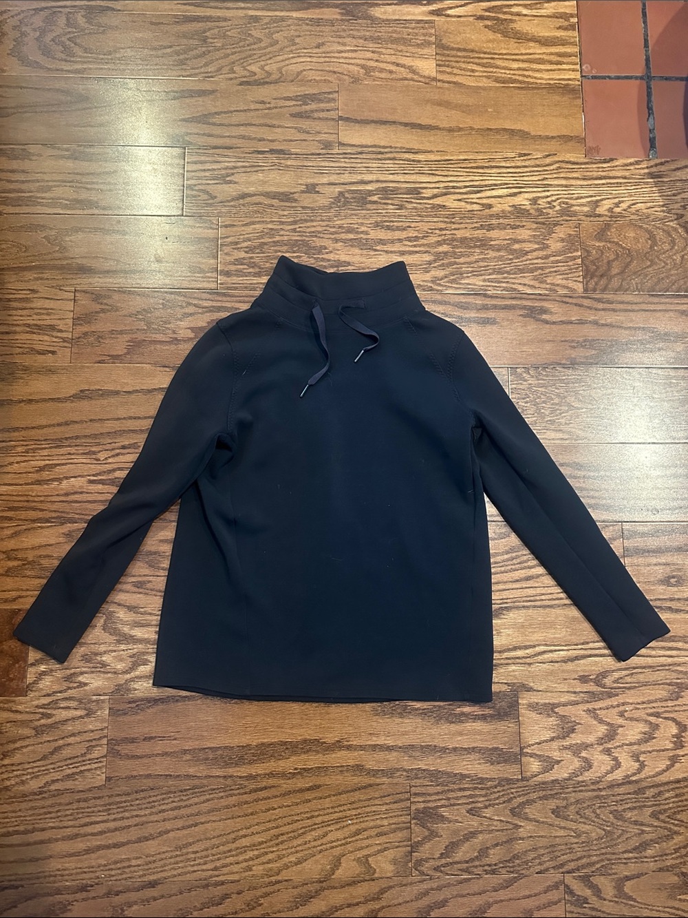 SPANX Black Pullover Hoodie Sweatshirt
